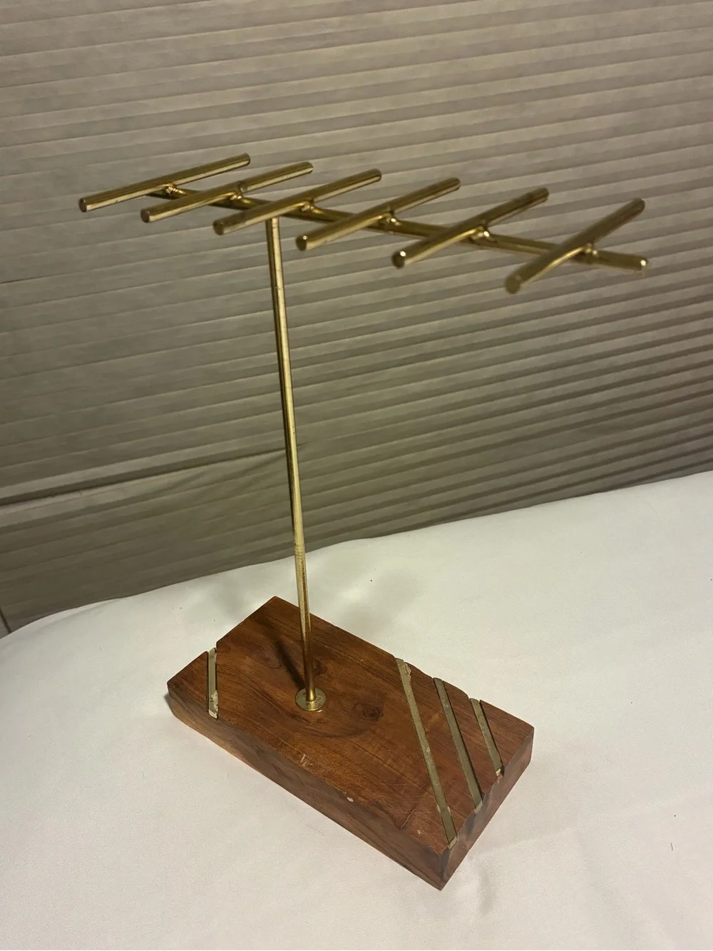 Gold and Wood Jewelry T-Bar Display Stand Men’s jewelry stand